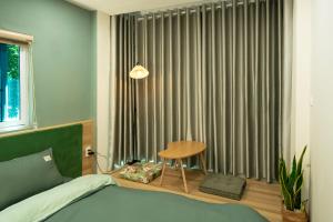Mango House - Budget Cozy Rooms near Hanoi Old Quarter and Train St