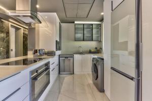 Breathtaking Scenery from this 2-bed Self-Catering