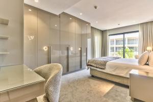 Breathtaking Scenery from this 2-bed Self-Catering