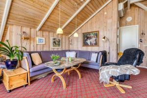 C11732-Hemmet-Horsfold-27