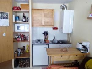 Studio cabine 4 pers. avec parking couvert, balcon sud aux pieds des pistes - FR-1-404-331