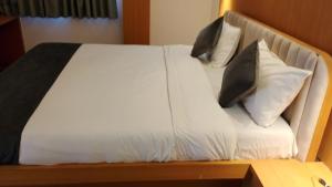 Hotel Vayu Banquet & Restaurant