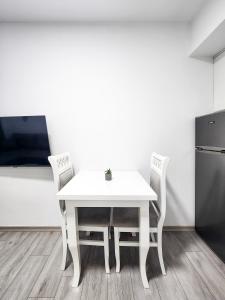 WE LOVE TIRANA Central Apartments Blloku