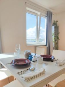 Sunny apartment Prague Letňany