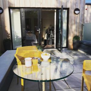 Quinlan & Cooke Boutique Townhouse and QCs Seafood Restaurant