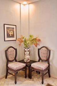 Neelam Homestay - Blueberry Room