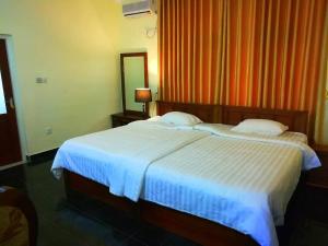 Hotel Caritas Negombo