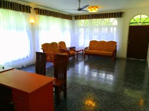 Hotel Caritas Negombo
