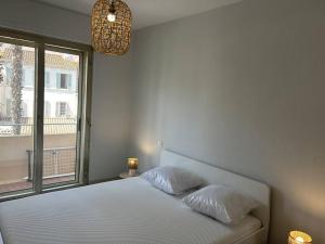 Appartement 3 Pièces Climatisé, Vue Mer, Centre-Ville Le Lavandou - FR-1-251-863