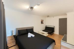 Docklands Quiet Retreat