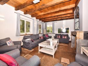 Cottage on the banks of the Ourthe in Durbuy