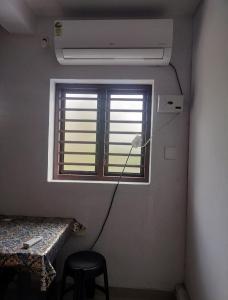 Aswathy Bhavan Vadakkenchery Near Star auditorium