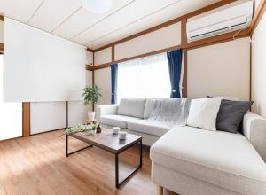 Kasai Hotel near Shinjuku, Akihabara, Asakusa TDR-Disney T-LAB 一棟まるまる葛西ホテル最大9名 - Villas, Tokyo