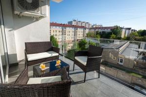 Azure Apartment Siófok