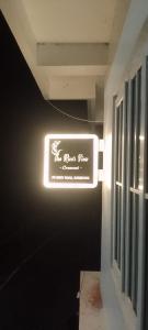 The River View Crescent