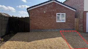 1 bed ground floor flat free parking