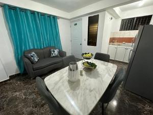 apartamentos y villas samantha