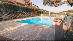 Beautiful 3-rooms apartment with terrace