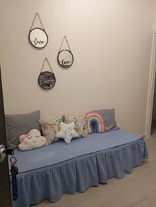 Ηome & Garden with parking close to Olympic Stadium