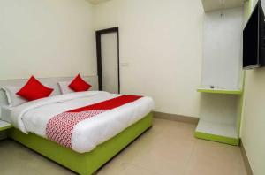Hotel O Stay Inn