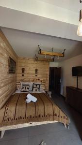 Schronisko Zmysłów - Apartament 2