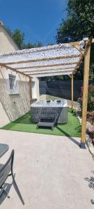 LE SILENCE DES BOIS Séjour romantique et bien-être