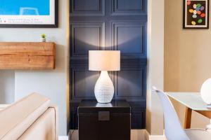 3 Double Bedroom FAMILLY APT CLOSE TO NOTTINGHILL