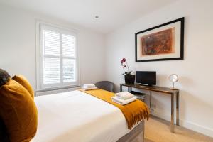 3 Double Bedroom FAMILLY APT CLOSE TO NOTTINGHILL