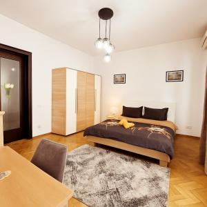 Old Town Comfort & Stylish Apartment