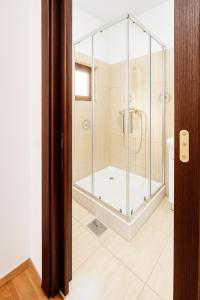 Old Town Comfort & Stylish Apartment