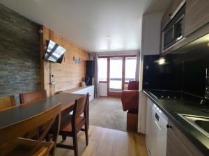 Studio central avec superbe vue sur les montagnes