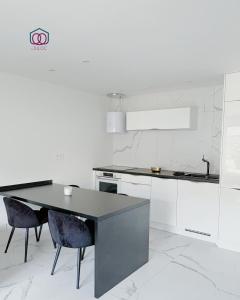 Le confidentiel - Prestigieux appartement au calme du canal