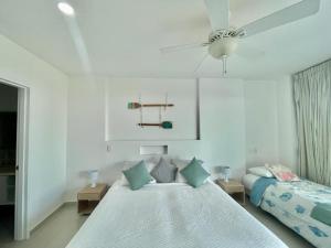 Cartagena Morros Ultra con terraza y piscina