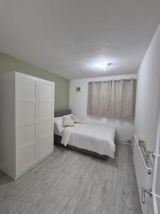 Wimbledon Tennis 2-bedroom house