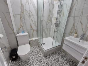 Wimbledon Tennis 2-bedroom house