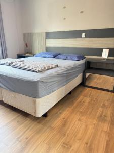 90 metros do MAR! 3 quartos, 1 suite, 2 vagas de garagem