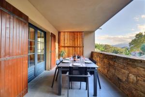 Rocca Bella Escape by the Sea and Vineyards