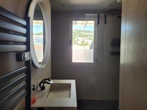 Rooftop apartment Cannes center - Parking