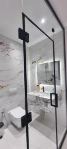 Platinum INN The City