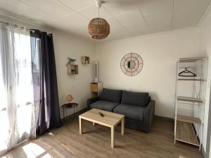 STUDIO meublé à proximité gare-Wifi