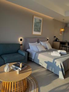 Marathon Coast-Seafront Luxury Apartments