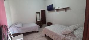 Céntrico Depa cercas de los parajes de la huasteca, con estacionamiento 4 personas