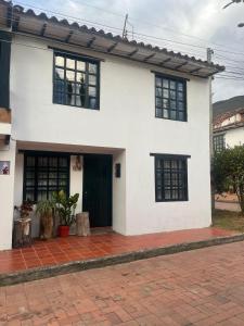 Hostal Mi Terruño DyG