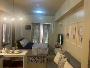 Avida Tower4L21 staycation rm1104