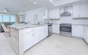 Phoenix Gulf Towers 407 condo