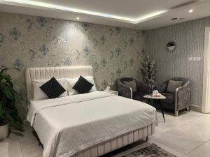 استديو الغدير