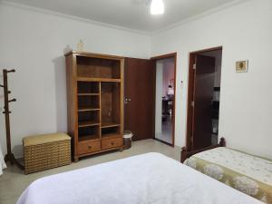 Refúgio de praia à beira da montanha