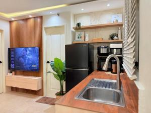 1-Bedroom Cozy Haven Sorrento Oasis