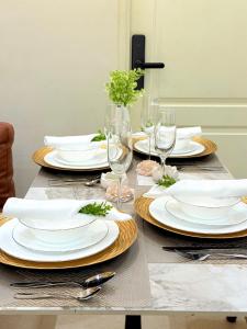 1-Bedroom Cozy Haven Sorrento Oasis