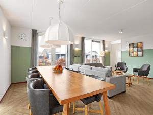 House with pool and sauna